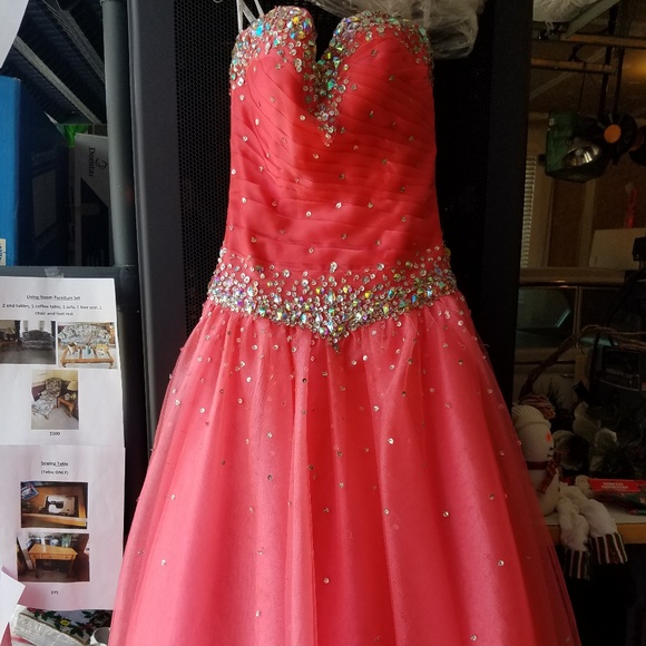 Tiffany Prom Dress - Picture 2 of 5